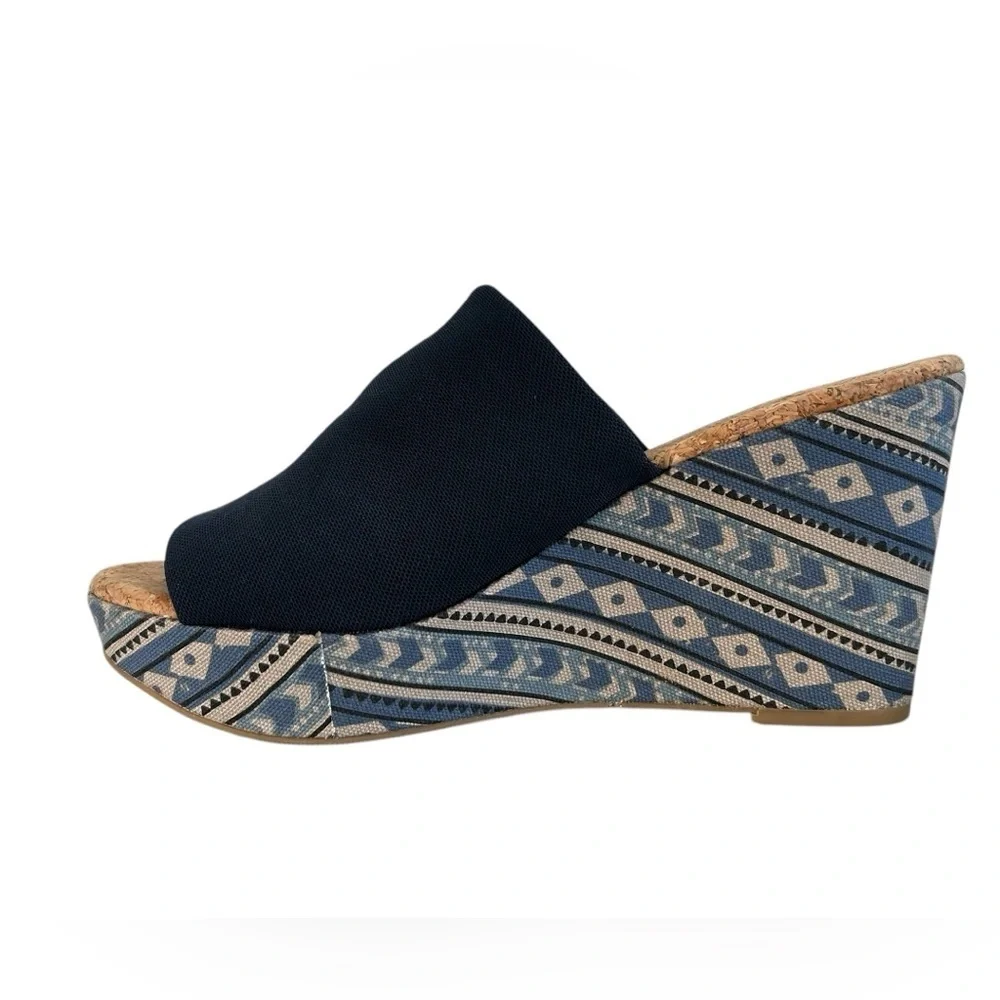 Lucky Brand simple slide