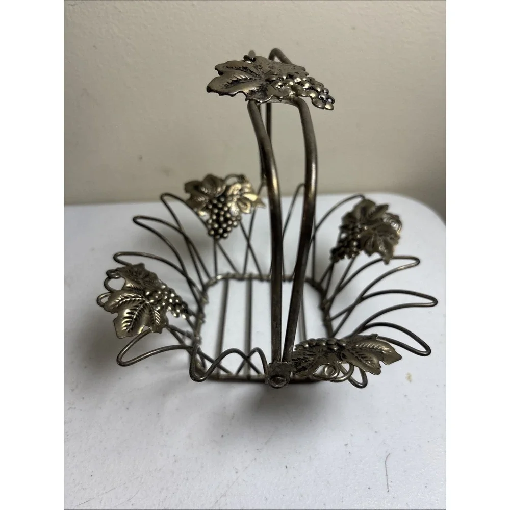 Studio Silversmiths Silver Plated‎ Condiment  Basket W Handle Grapes Leaves