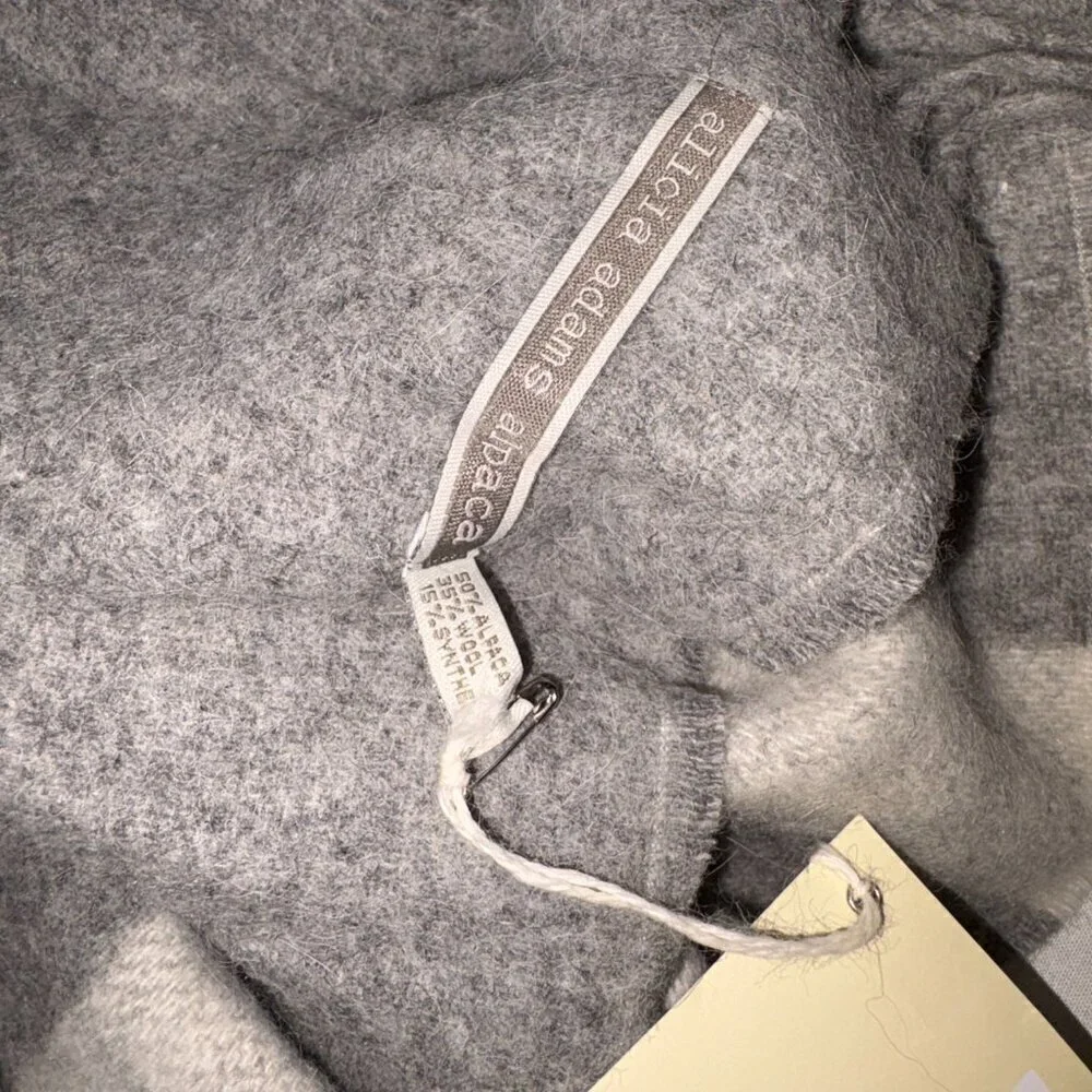 Alicia Adams Alpaca new nwt
