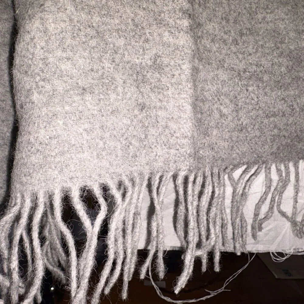 Alicia Adams Alpaca new nwt