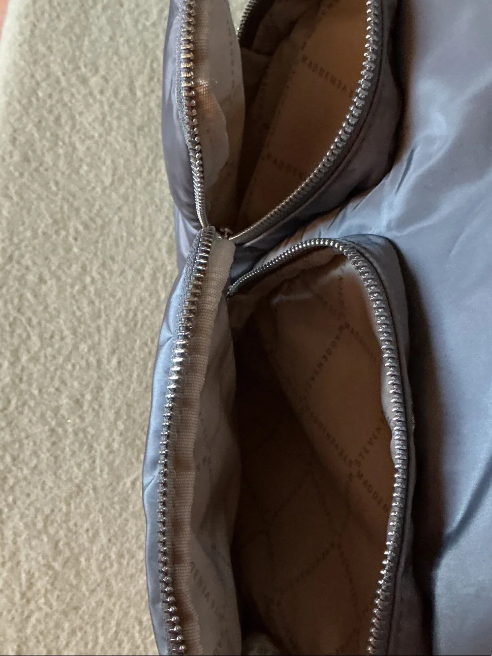 Steve Madden everyday nylon