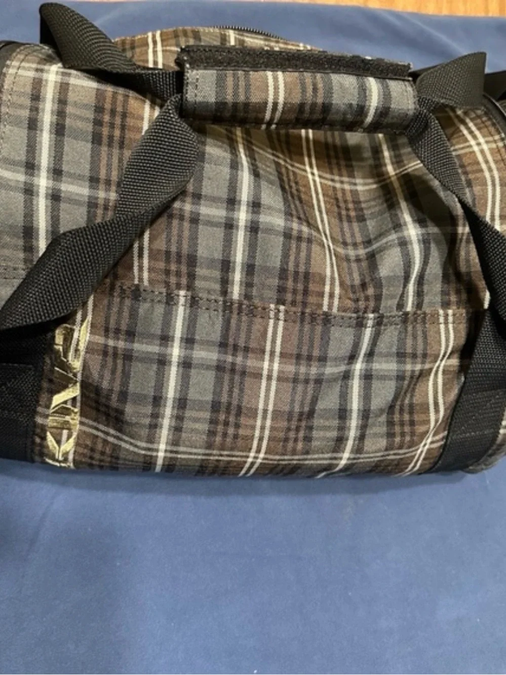 Dakine spacious duffel