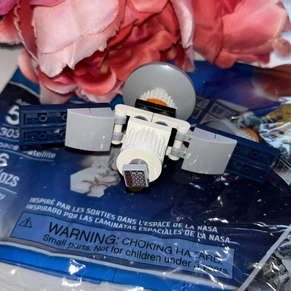 Lego city space