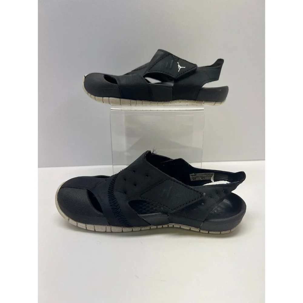 Jordan flare sandals