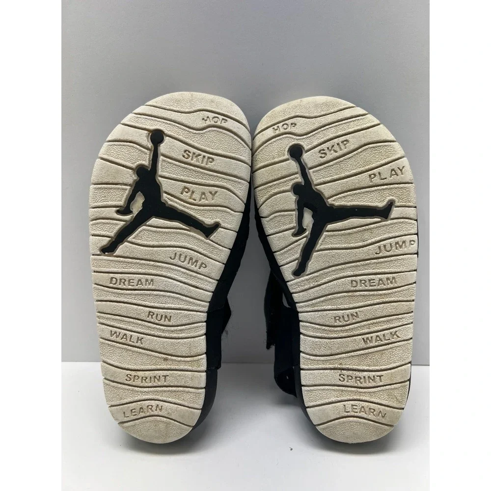 Jordan flare sandals