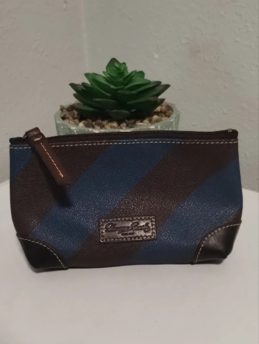 Dooney & Bourke dooney bourke