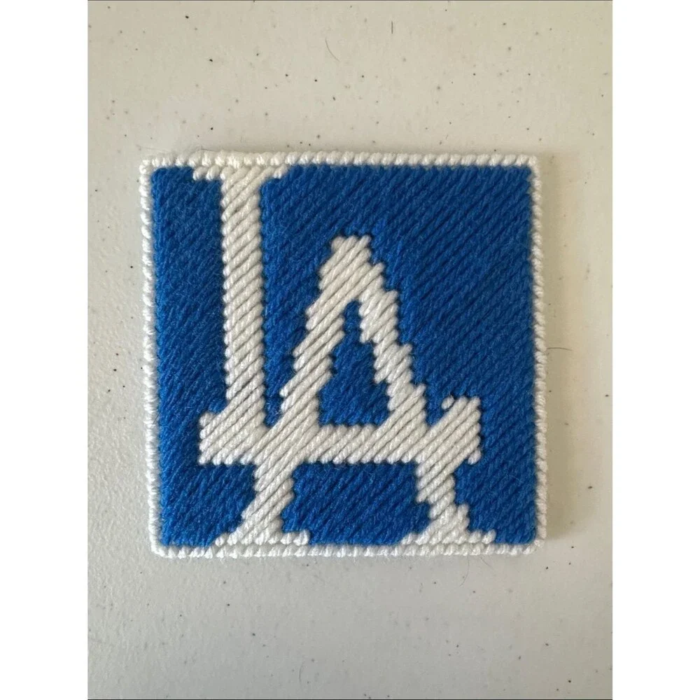 Unbranded plastic hand logo