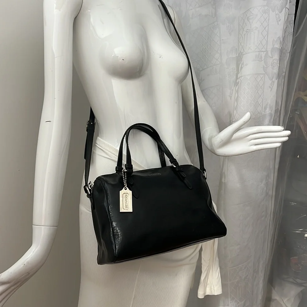 Coach Peyton Bennett Patent Crosshatch Leather Mini Shoulder Crossbody Bag