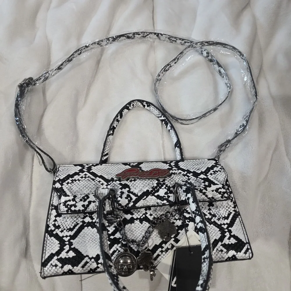 Ed Hardy flaw ed