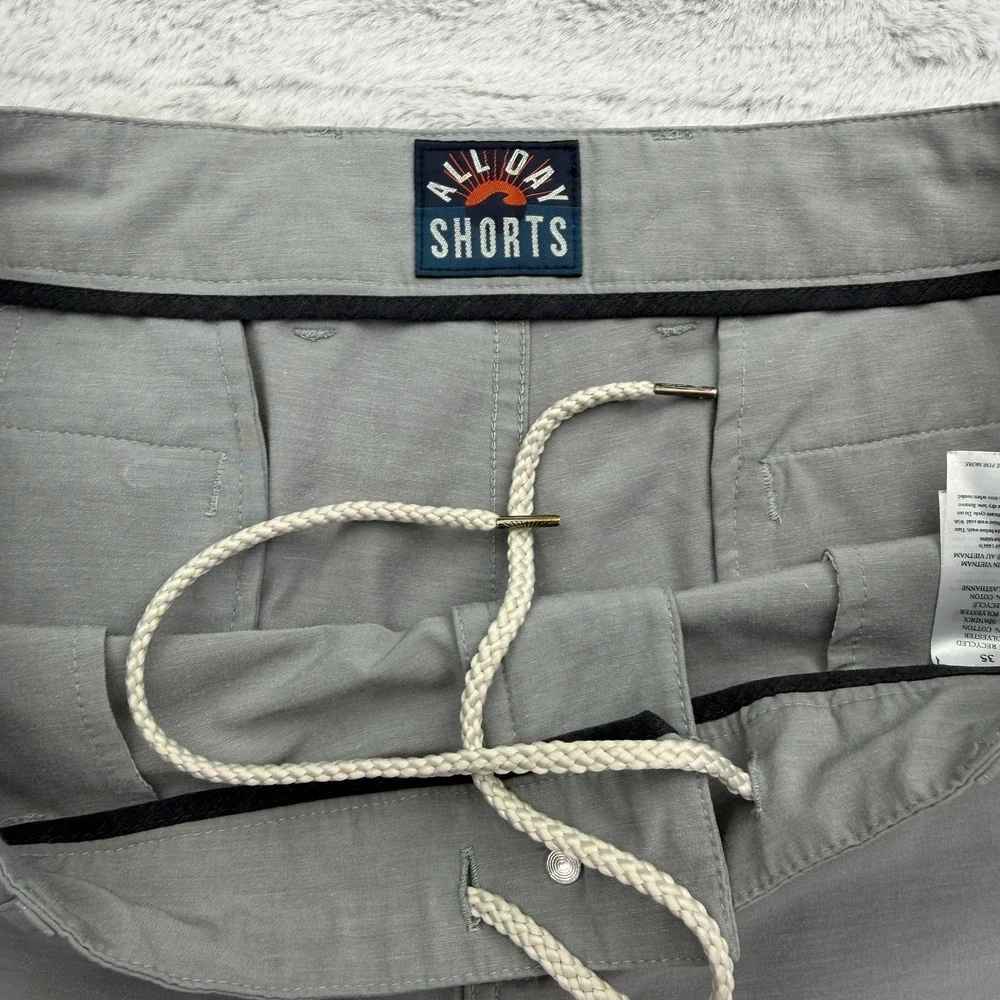 Faherty Shorts Mens 35 Gray Chino Microfiber Stretch Drawstring 8 Inseam All Day