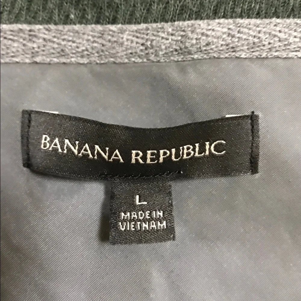 Banana Republic front that