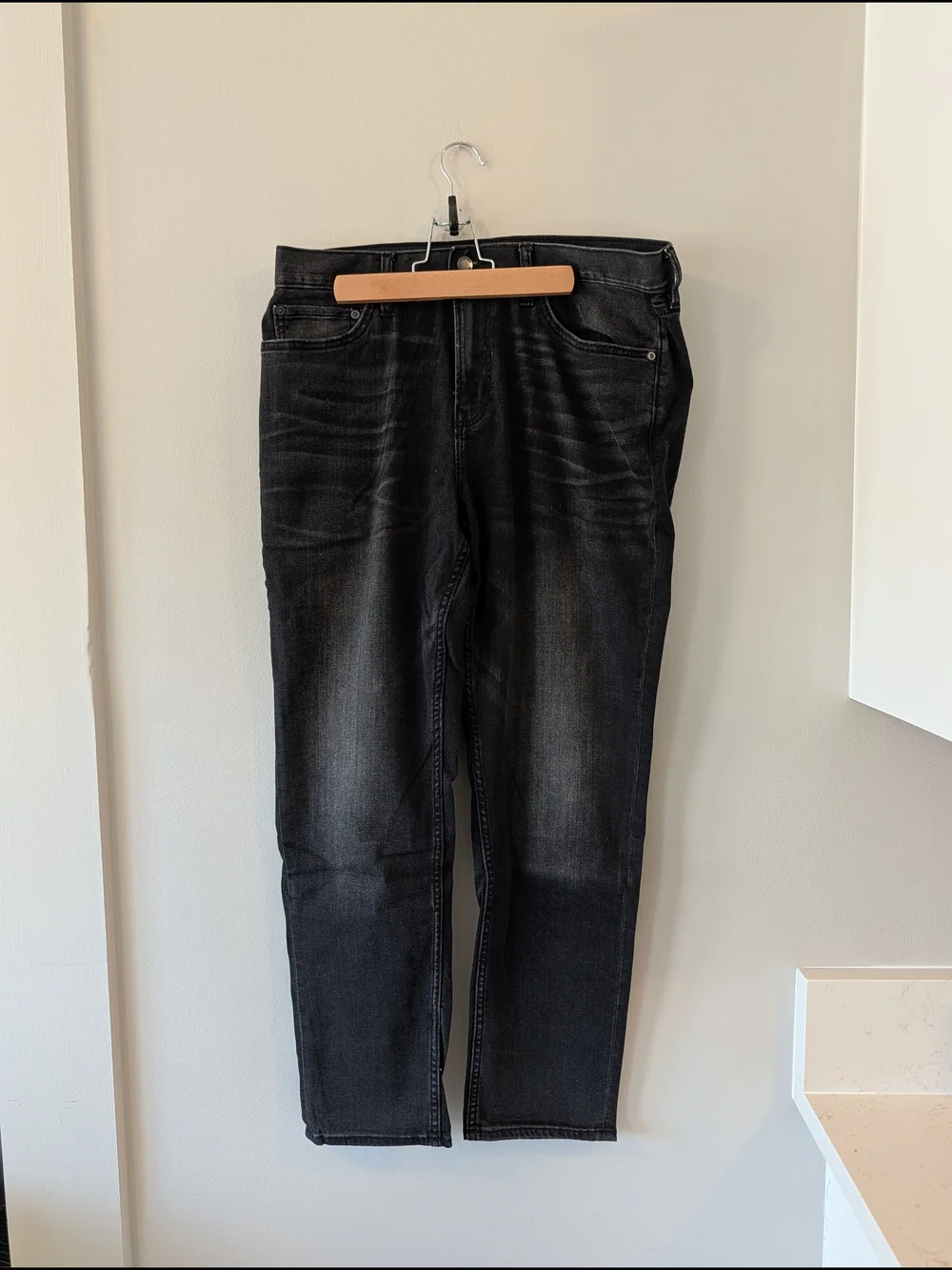 Banana Republic 34x30 Men's Black Washed Travel  Jeans