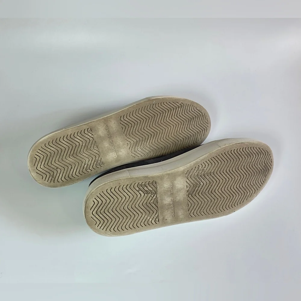 Vince Camuto vince camuto