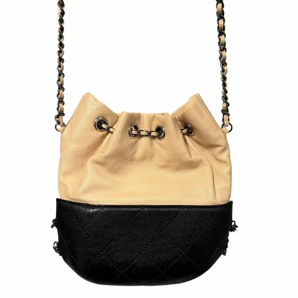 CHANEL good pre