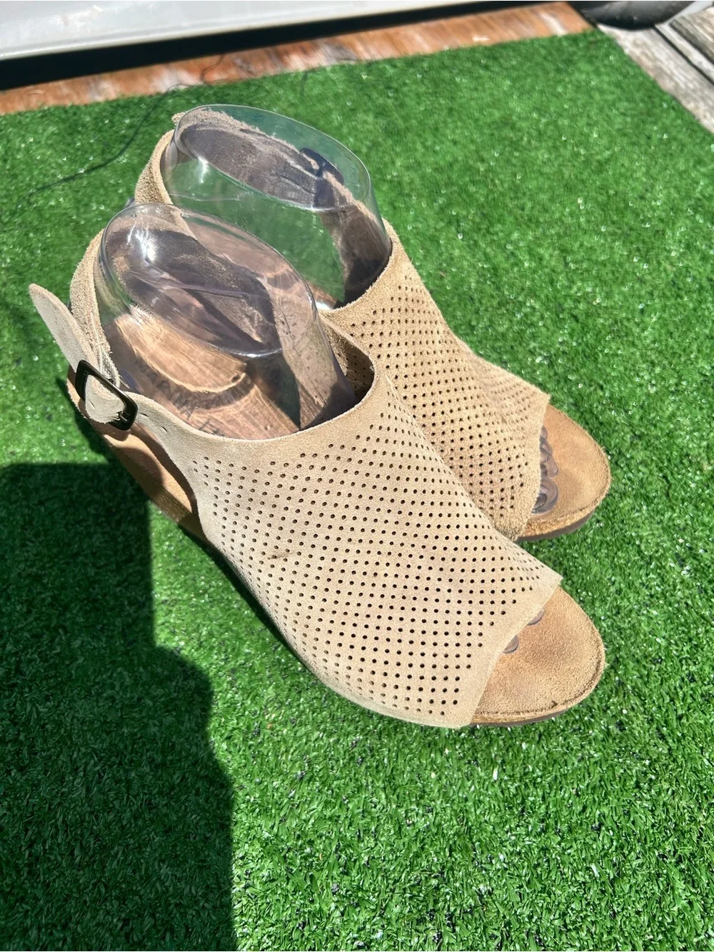 Marina Luna breathable perforated