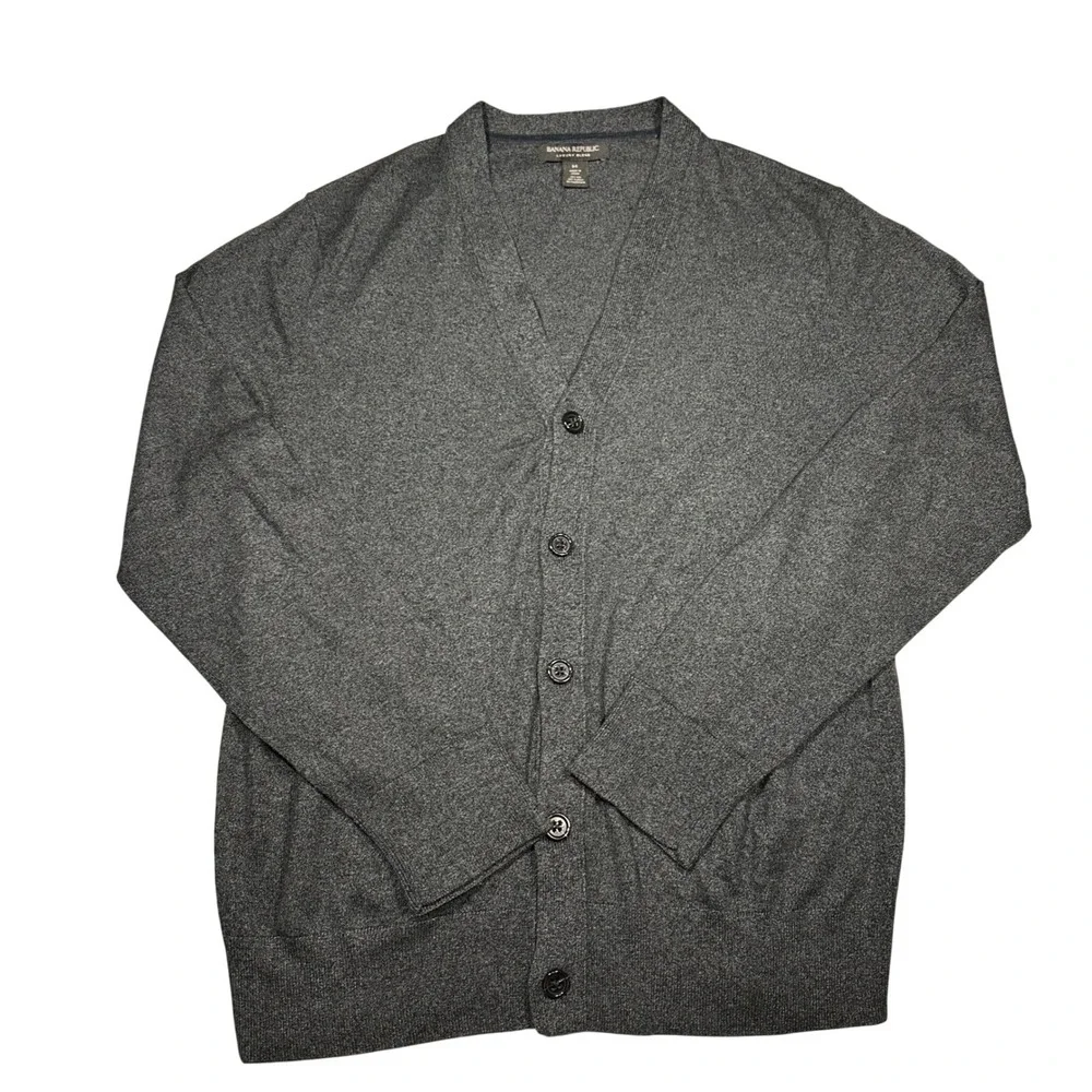 Banana Republic Luxury Blend Cardigan Mens M Grey Silk Cotton Cashmere V-Neck