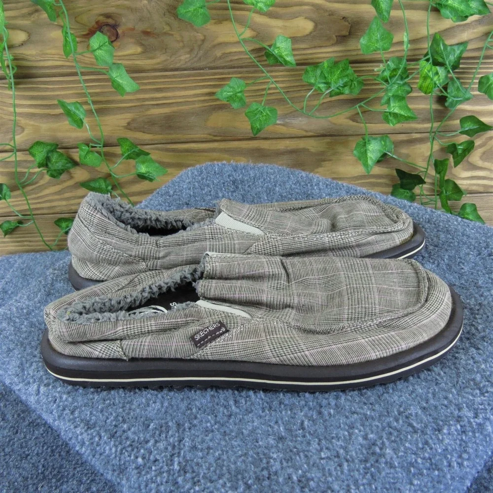 Skechers men flat