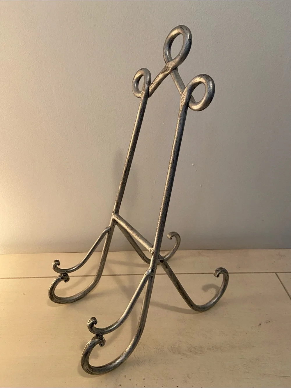 None this easel