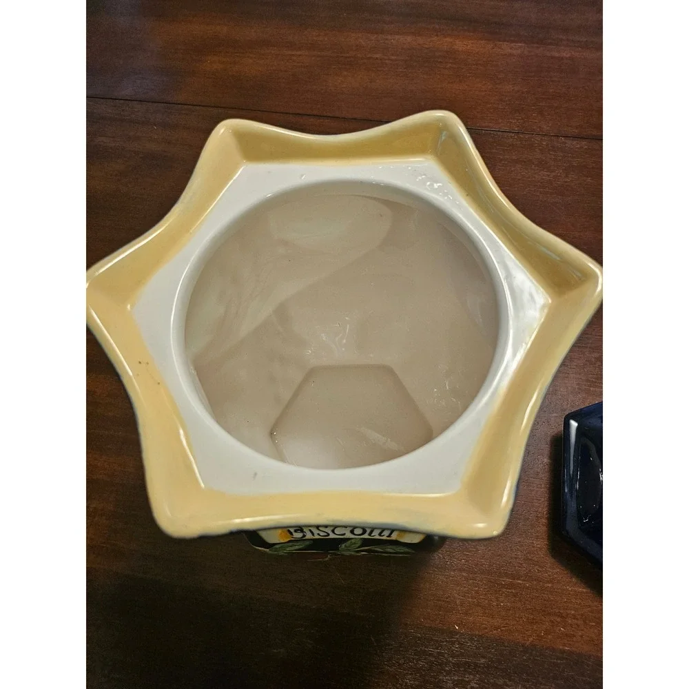 N/A ceramic biscotti