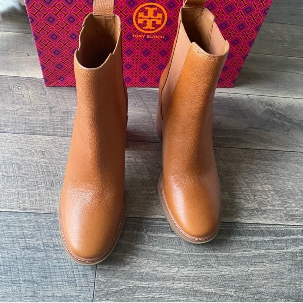 Tory Burch new tory