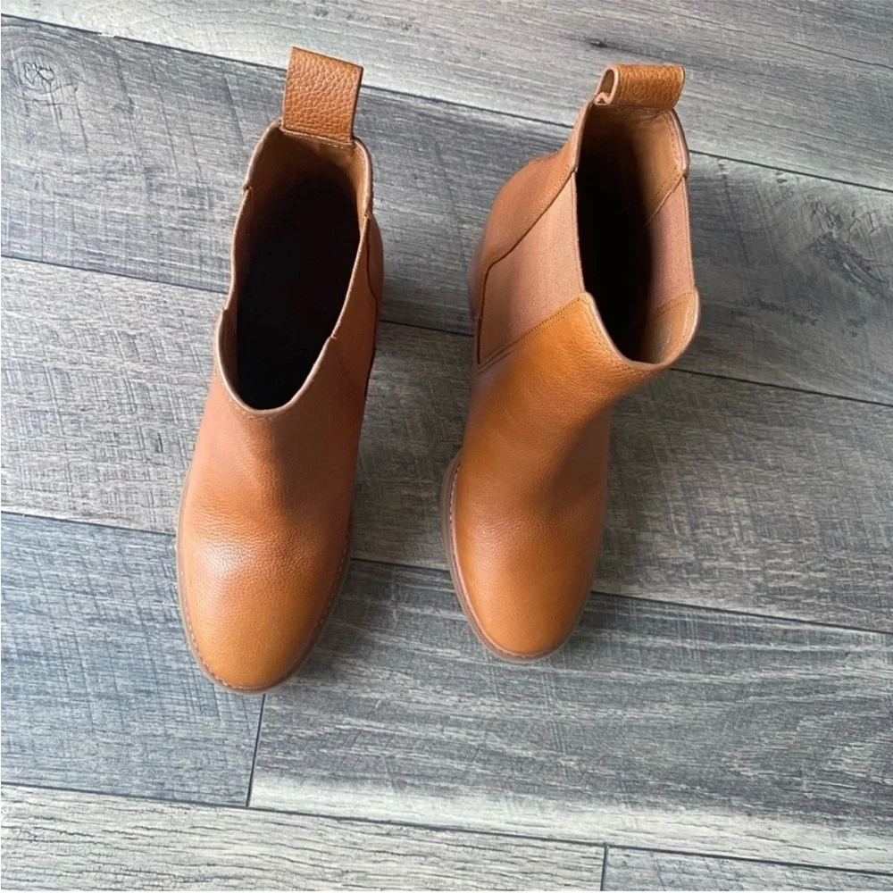 Tory Burch new tory