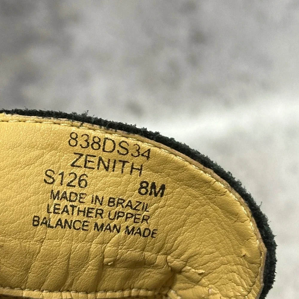 Dr. Scholls please see