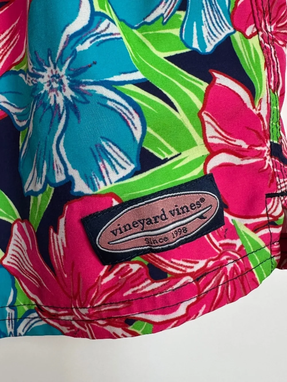 Vineyard Vines guc small