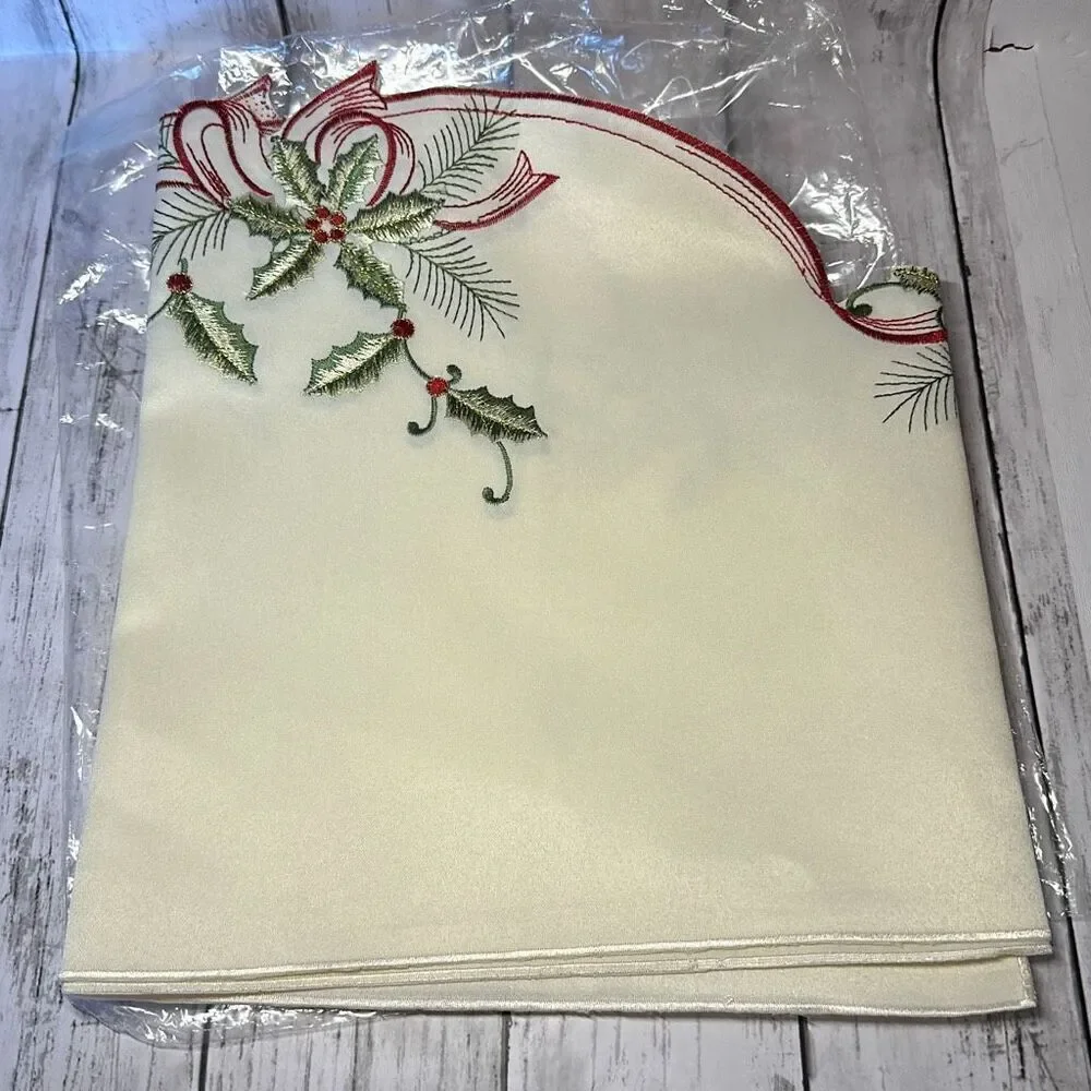 Holiday‎ Holly Linen Set Mantel Fire Place Cover Decor 70” Width
