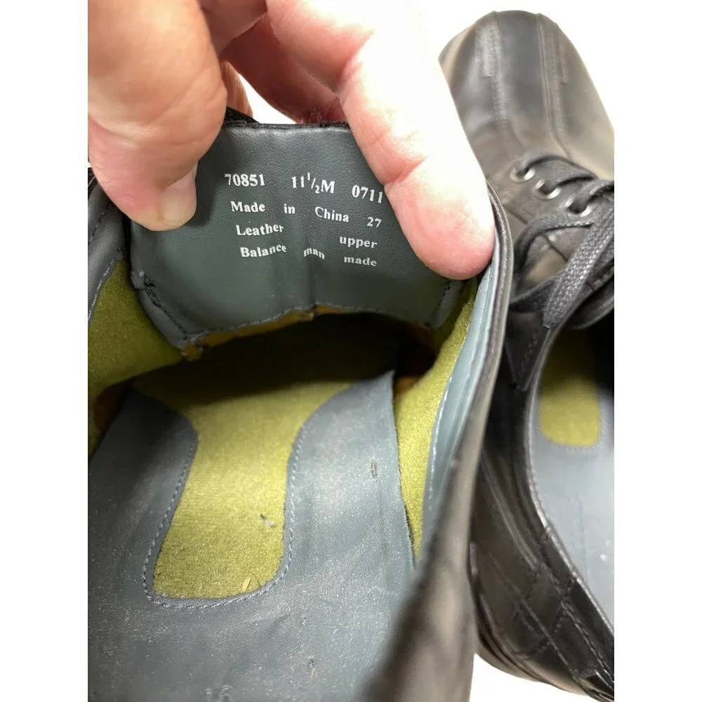 Clarks mens black