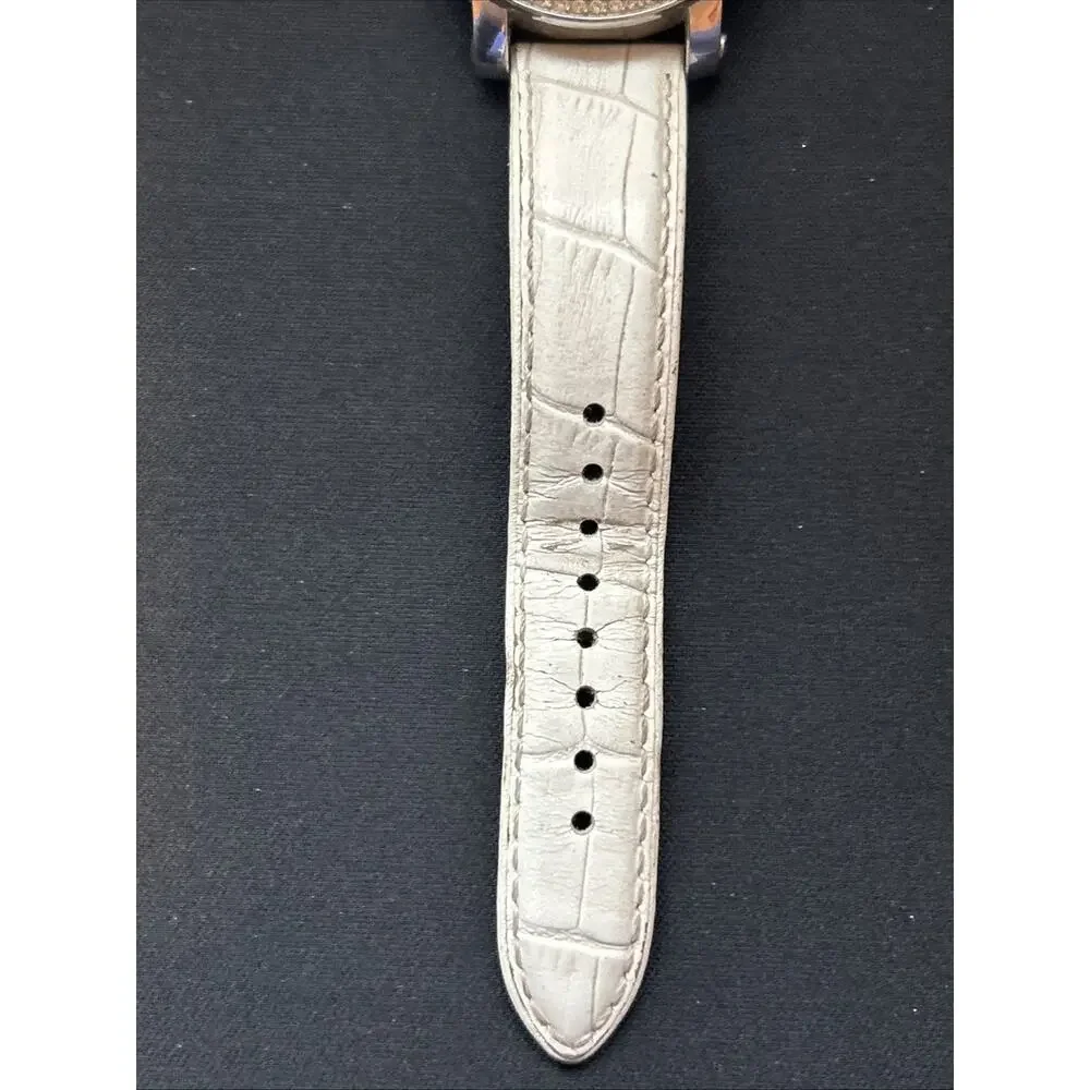 Fossil silver tone
