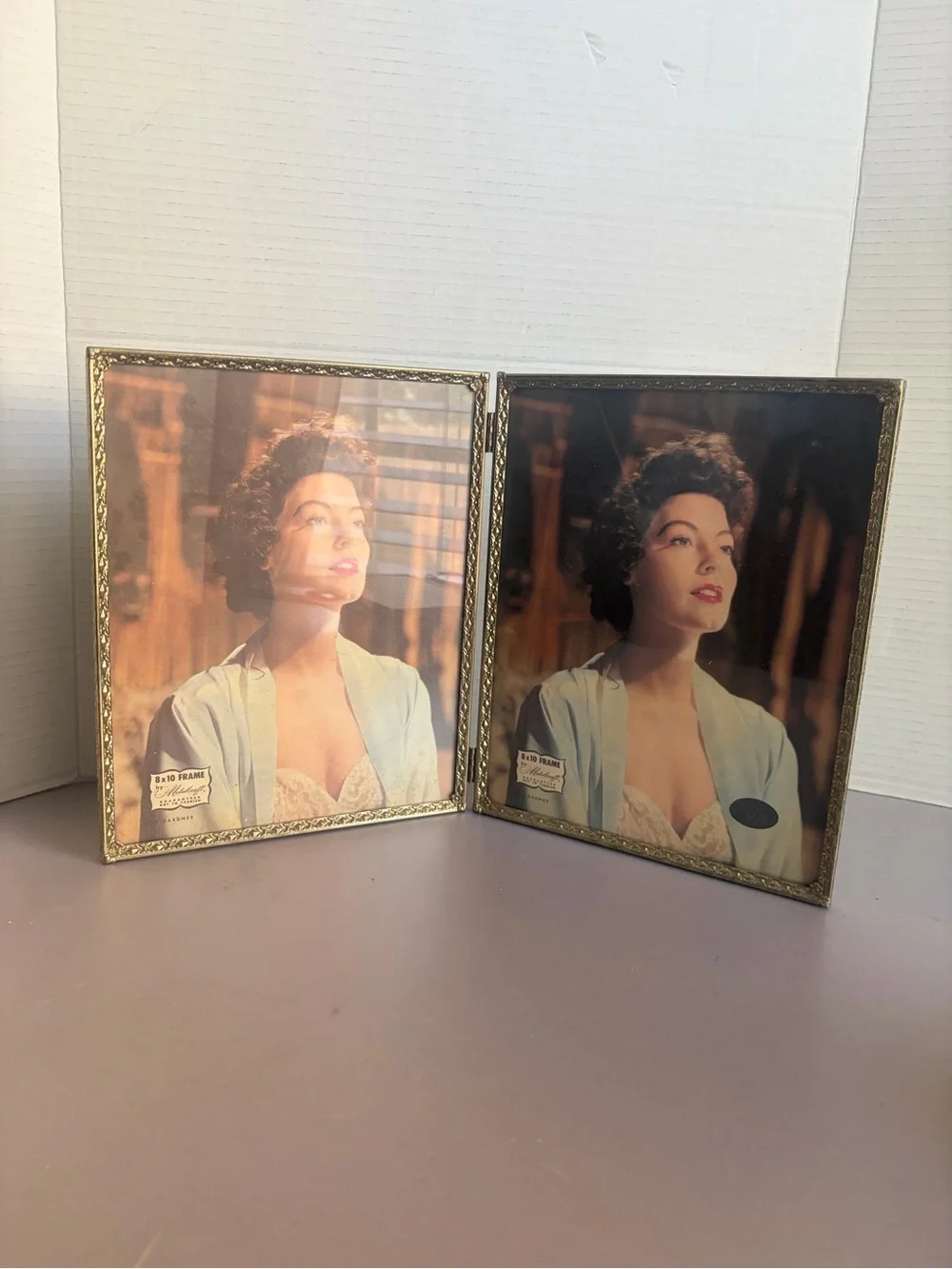 Vintage Double Hinged Picture Frame in Gold