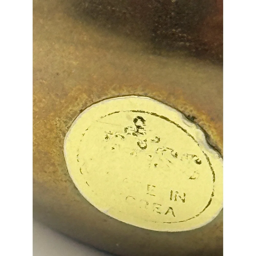 The Unbranded Brand details foil stem