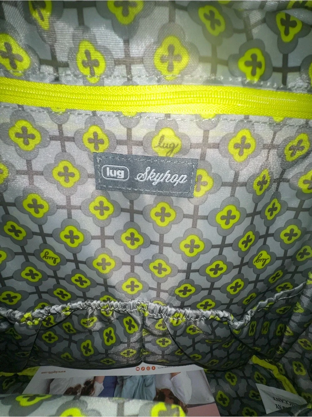 lug nwt skyhop