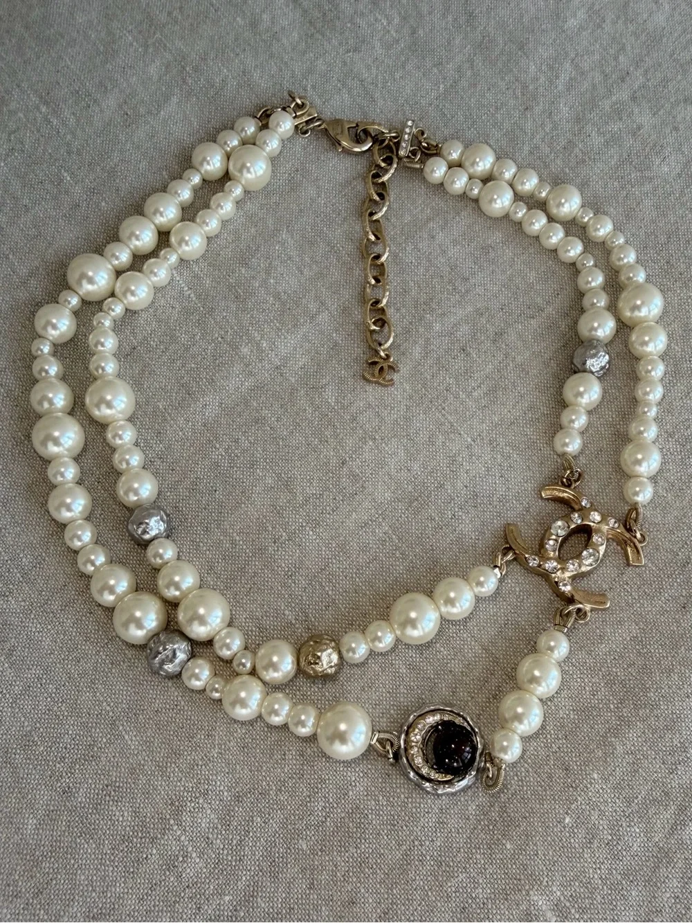CHANEL excellent pearl lustrous