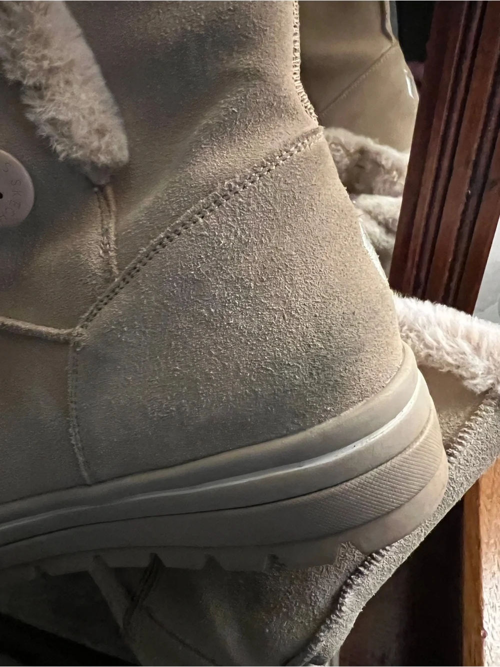 Skechers 10 or