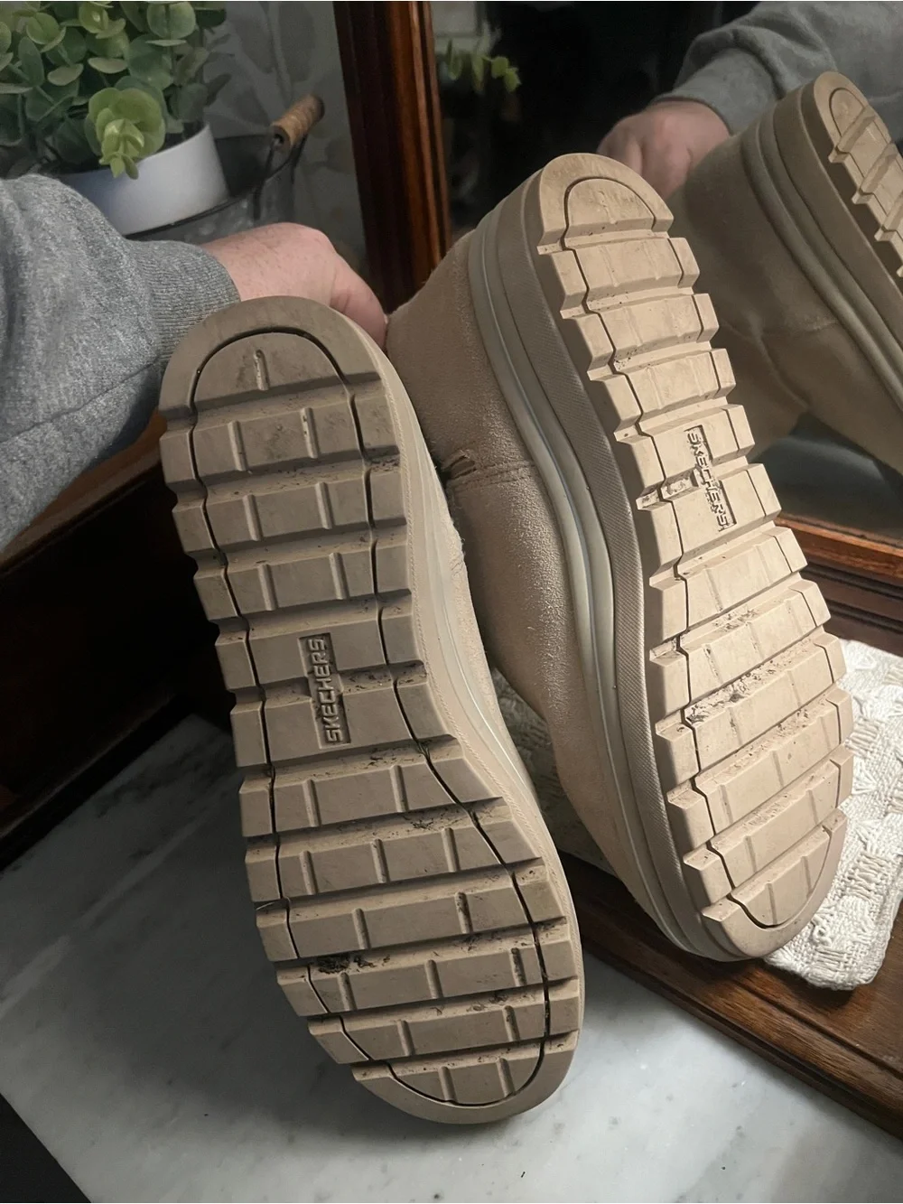 Skechers discount 20%