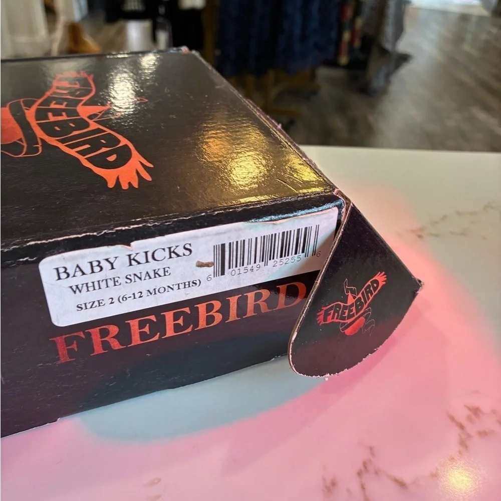 freebird size 12