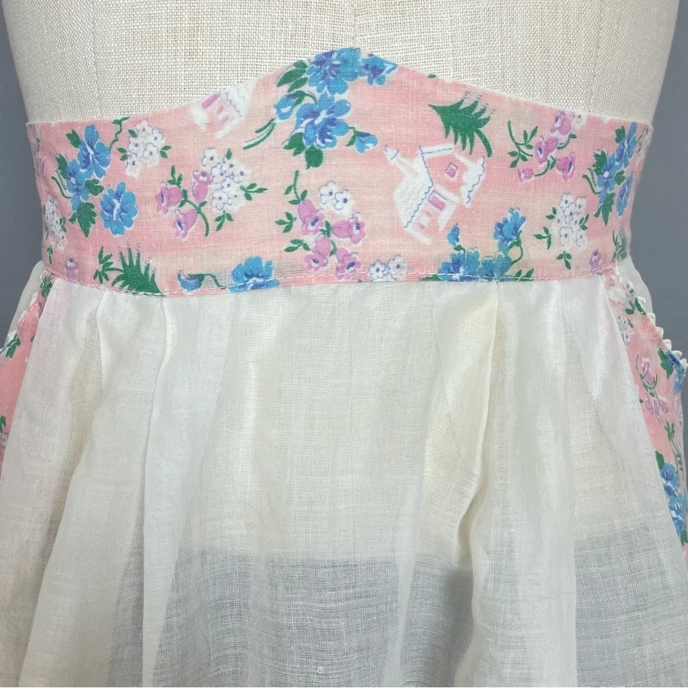 Vintage pink apron