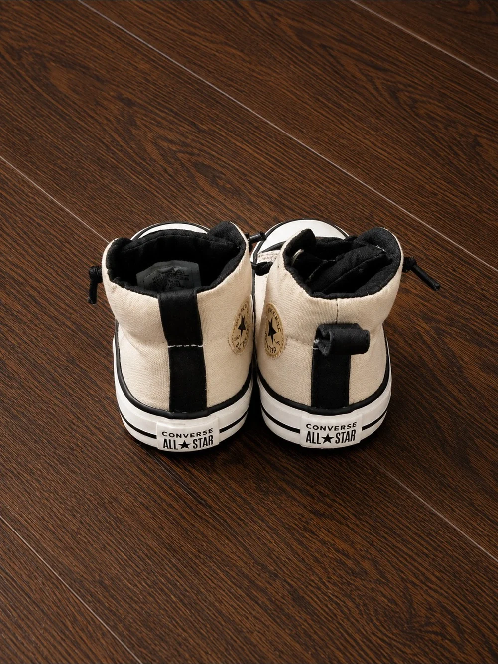 Converse adorable all