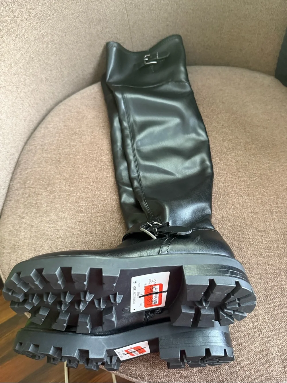 Nine West sleek over