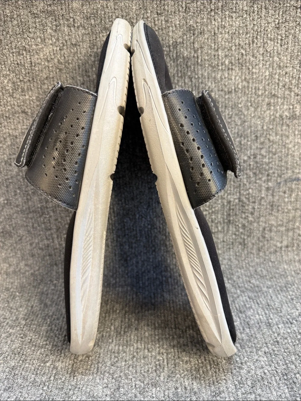 Under Armour comfortable cushioned