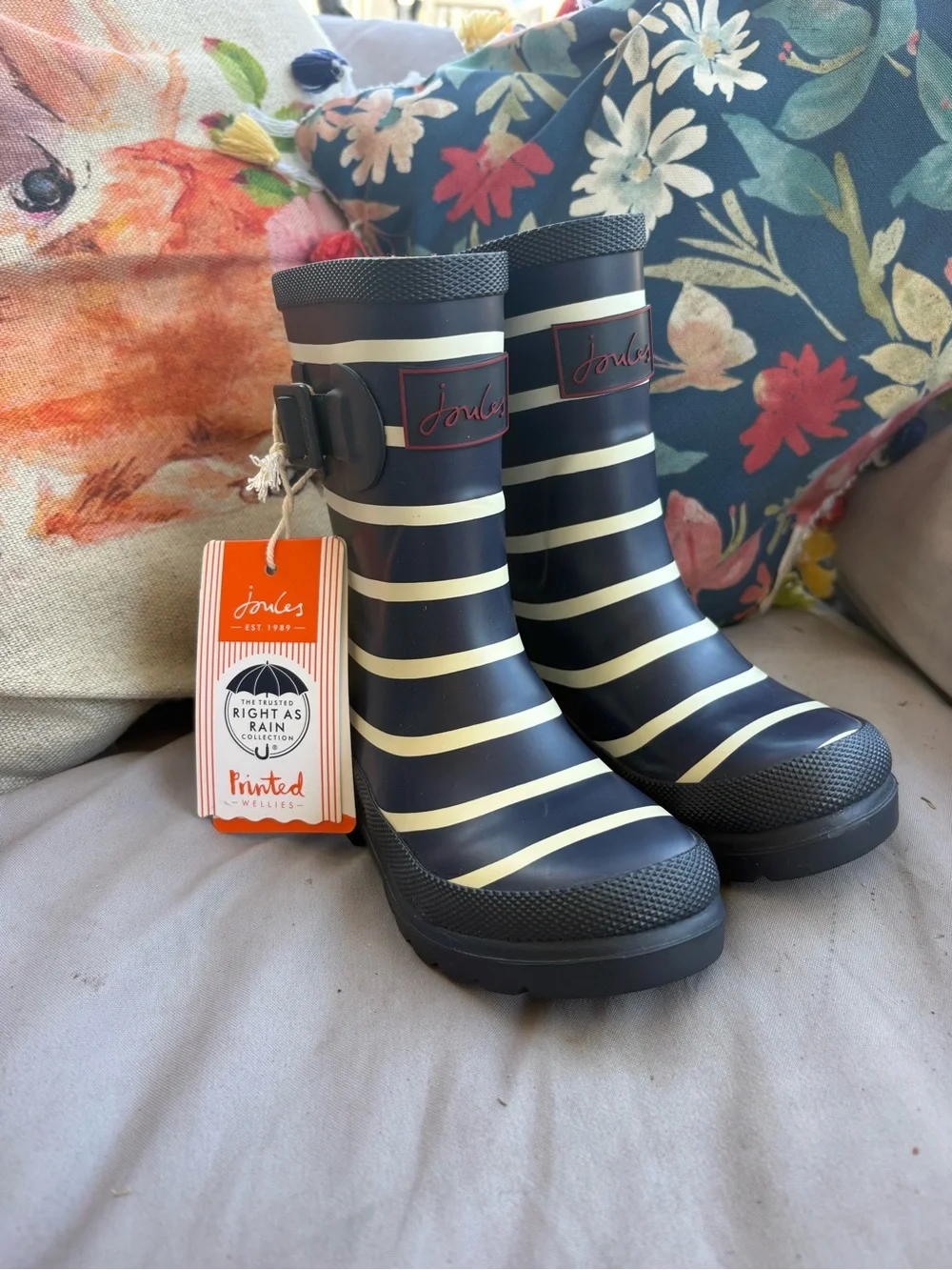 Joules easy pull tread