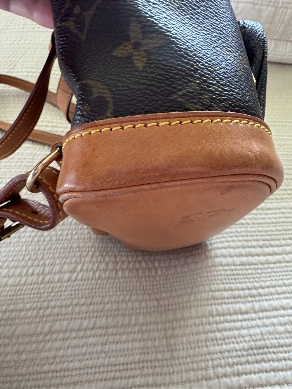 Louis Vuitton classic louis
