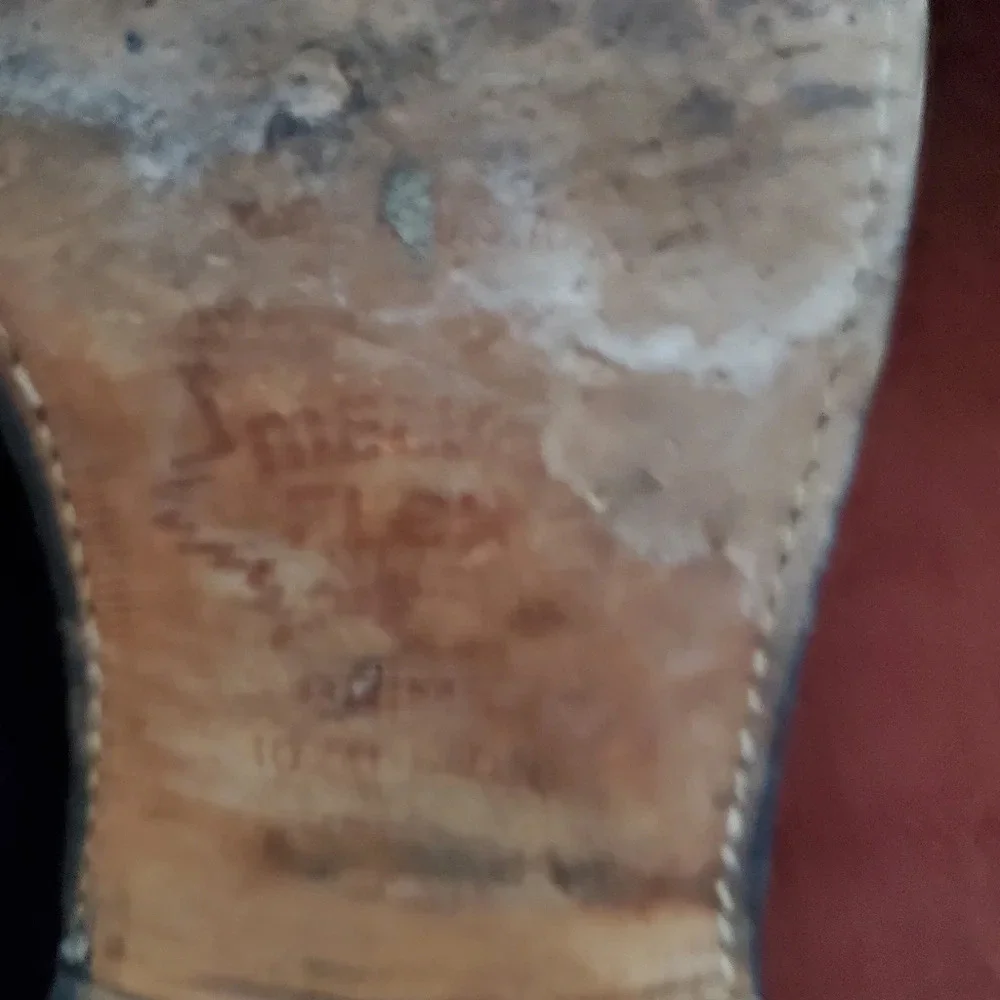 Allen Edmonds allen edmonds