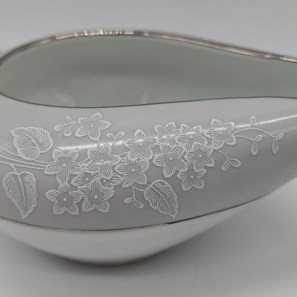 Noritake sabrina white