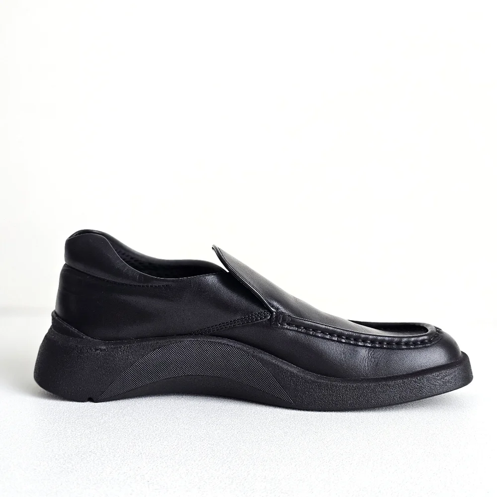 Bally step into