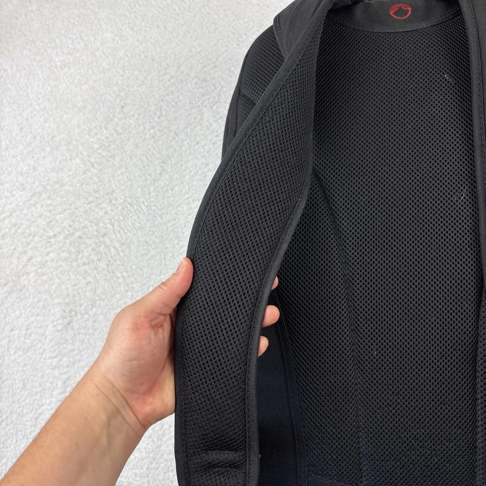 Lowepro backpack good