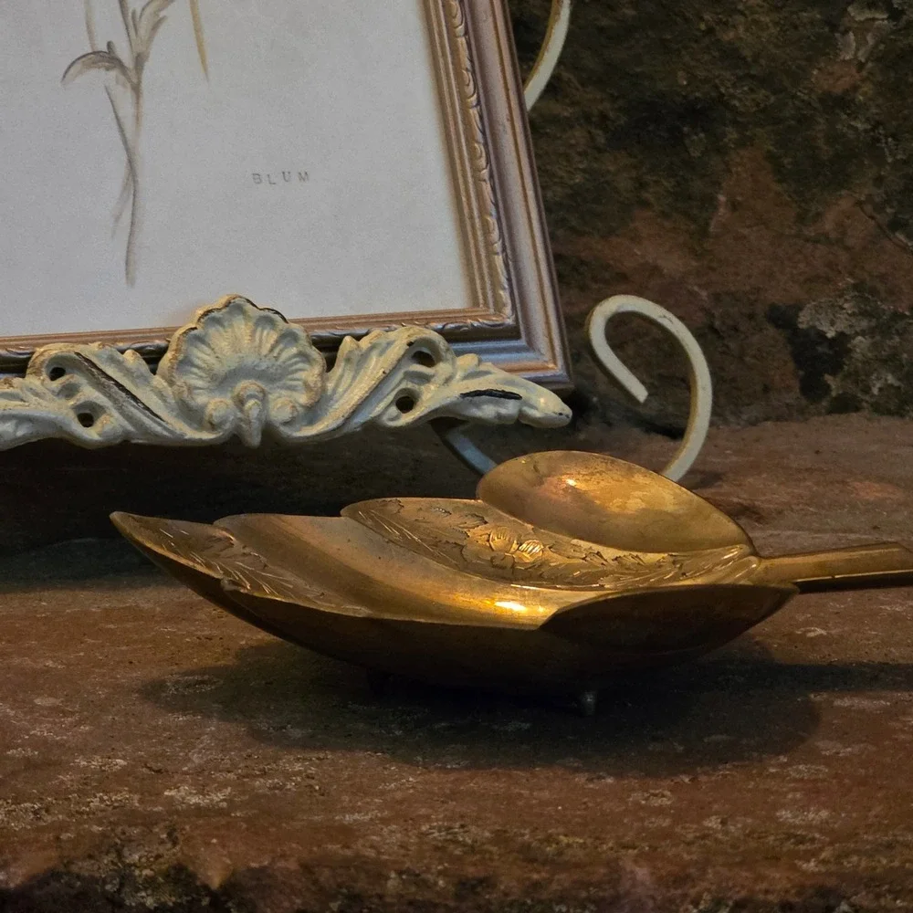 N/A vintage brass
