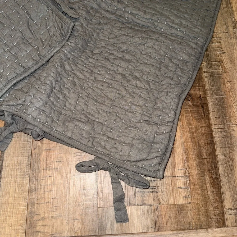 Pottery Barn Gray Cotton & Linen Blend 26x26” Euro Sham Pillow Cases Set of 2