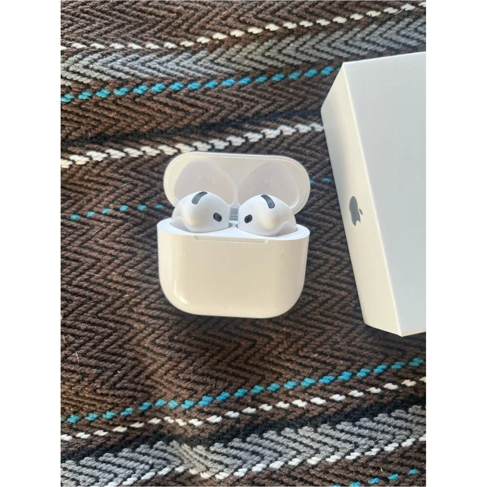 Apple airpods active